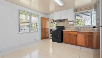 527 A  Kipuka Place Coconut Grove, Kailua home - photo 6 of 25