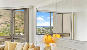 Mauna Luan condo # 2-9A, Honolulu, Hawaii - photo 1 of 25