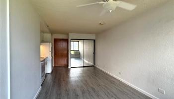 Plaza Landmark condo # 1008, Honolulu, Hawaii - photo 4 of 17