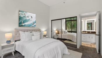 Plaza Landmark condo # 110, Honolulu, Hawaii - photo 3 of 25