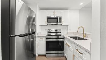 Plaza Landmark condo # 1105, Honolulu, Hawaii - photo 3 of 25