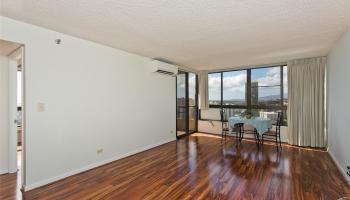 Plaza Landmark condo # 2302, Honolulu, Hawaii - photo 2 of 16