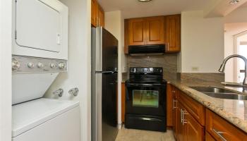 Plaza Landmark condo # 2302, Honolulu, Hawaii - photo 6 of 17