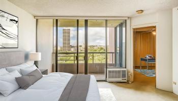 Plaza Landmark condo # 703, Honolulu, Hawaii - photo 3 of 19