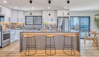 5333  Puahia Place Waialae Iki, Diamond Head home - photo 3 of 25