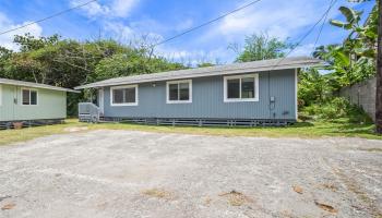 53-388 Kamehameha Hwy Hauula - Multi-family - photo 2 of 25