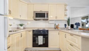 Pats At Punaluu condo # 404, Hauula, Hawaii - photo 6 of 11