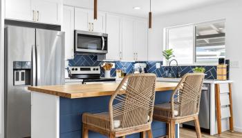 536  Olomana Street Coconut Grove, Kailua home - photo 2 of 25