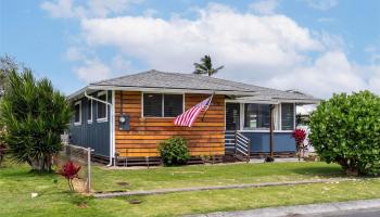 536  Olomana Street Coconut Grove, Kailua home - photo 4 of 25