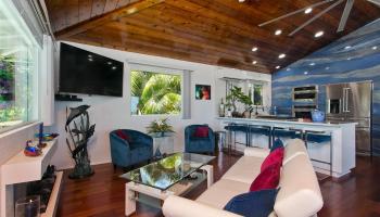 53-823  Kamehameha Hwy Punaluu, Kaneohe home - photo 4 of 25