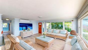 53-898  Kamehameha Hwy Hauula, Kaneohe home - photo 2 of 25