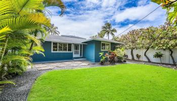 539  Kainalu Drive Kalama/cnut Grov, Kailua home - photo 2 of 25