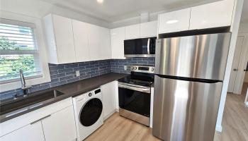 540 Ekekela Place Honolulu - Rental - photo 3 of 20