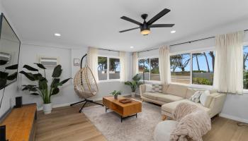 54-100  Kamehameha Hwy Hauula, Kaneohe home - photo 5 of 25