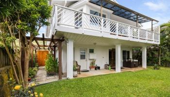54-239  Kamehameha Hwy ,  home - photo 1 of 1