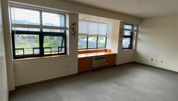545 Queen St Honolulu - Rental - photo 3 of 8