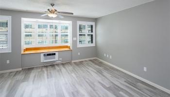 545 Queen St Honolulu - Rental - photo 2 of 12