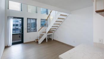 545 Queen St Honolulu - Rental - photo 2 of 13