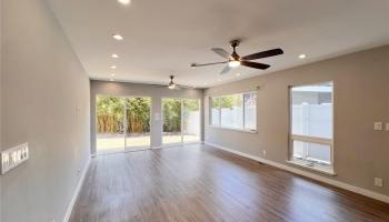 5496 Kalanianaole Hwy Honolulu - Rental - photo 1 of 16