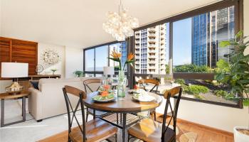 Nuuanu Brookside condo # 810, Honolulu, Hawaii - photo 4 of 25 Nuuanu Brookside condo # 810, Honolulu, Hawaii - photo 4 of 25