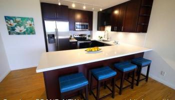 Kukui Plaza condo # D1814, Honolulu, Hawaii - photo 1 of 22 Kukui Plaza condo # D1814, Honolulu, Hawaii - photo 1 of 22