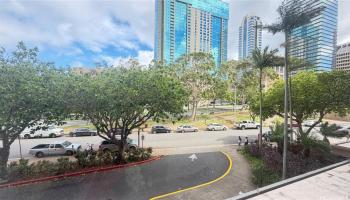 Kukui Plaza condo # D208, Honolulu, Hawaii - photo 3 of 11