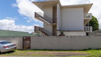 55 Walker Ave Wahiawa - Multi-family - photo 4 of 25