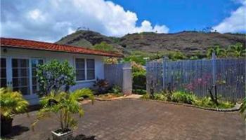5510 Opihi St Aina Haina Area, Diamond Head home - photo 3 of 10 5510 Opihi St Aina Haina Area, Diamond Head home - photo 3 of 10