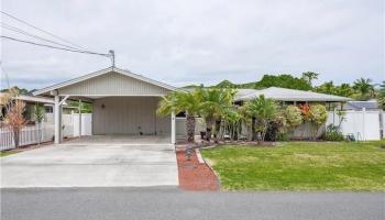552 Kaiemi St Koolaupoko, Kailua home - photo 1 of 24 552 Kaiemi St Koolaupoko, Kailua home - photo 1 of 24