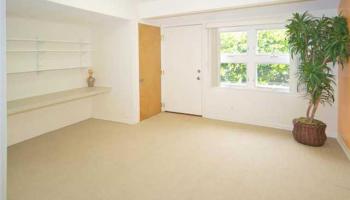 5532 Pia St Niu Valley, Diamond Head home - photo 5 of 10