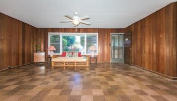 5538 Pia St Niu Valley, Diamond Head home - photo 2 of 12 5538 Pia St Niu Valley, Diamond Head home - photo 2 of 12