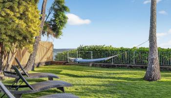 5543  Kalanianaole Hwy Niu Beach, Diamond Head home - photo 2 of 24