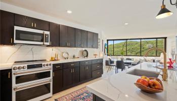 Commodore condo # 12E, Honolulu, Hawaii - photo 2 of 25