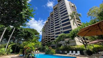 Commodore condo # 2H, Honolulu, Hawaii - photo 1 of 25