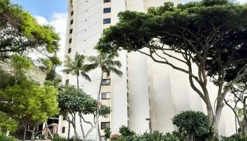 555 Hahaione St Honolulu - Rental - photo 1 of 25