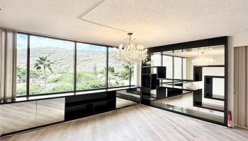 555 Hahaione St Honolulu - Rental - photo 3 of 25