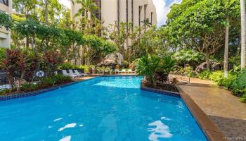 Commodore condo # 3D, Honolulu, Hawaii - photo 2 of 25 Commodore condo # 3D, Honolulu, Hawaii - photo 2 of 25
