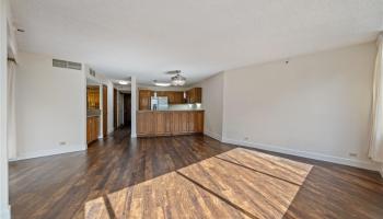 Commodore condo # 5E, Honolulu, Hawaii - photo 2 of 23