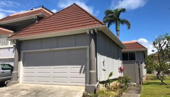 555 Keolu Dr Kailua - Rental - photo 1 of 20 555 Keolu Dr Kailua - Rental - photo 1 of 20