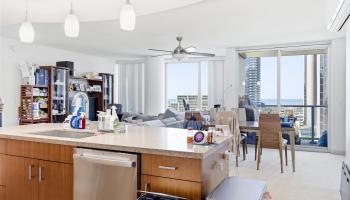 Keauhou Place condo # 1305, Honolulu, Hawaii - photo 1 of 25