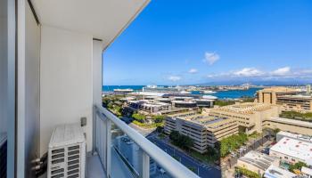 Keauhou Place condo # 1811, Honolulu, Hawaii - photo 2 of 20