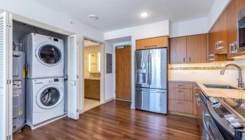 Keauhou Place condo # 1811, Honolulu, Hawaii - photo 5 of 20