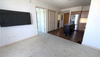 Keauhou Place condo # 2411, Honolulu, Hawaii - photo 4 of 21