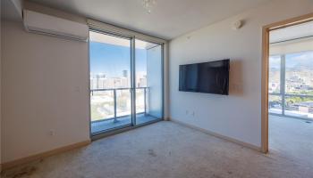 Keauhou Place condo # 2411, Honolulu, Hawaii - photo 5 of 24