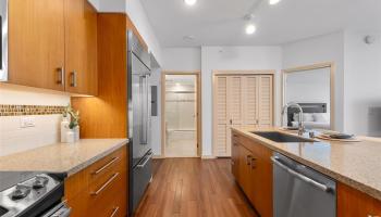 Keauhou Place condo # 4004, Honolulu, Hawaii - photo 4 of 24