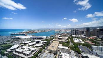 Keauhou Place condo # 4108, Honolulu, Hawaii - photo 4 of 25