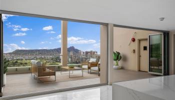 555 University Ave Honolulu - Rental - photo 6 of 21