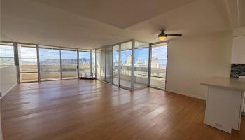 555 University Ave Honolulu - Rental - photo 1 of 22