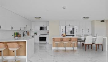 Ala Wai Plaza Skyrise condo # PH1, Honolulu, Hawaii - photo 5 of 25