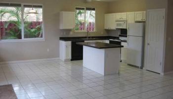 556 Akolea Pl Wailuku, Maui home - photo 3 of 10 556 Akolea Pl Wailuku, Maui home - photo 3 of 10
